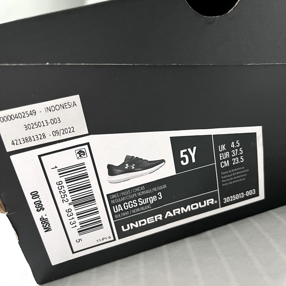 Under Armour Surge 3 Running Shoes - Picture 9 of 9